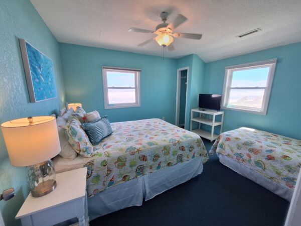 A Carolina Conch oceanfront rental Kitty Hawk NC - photo 20