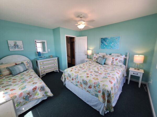 A Carolina Conch oceanfront rental Kitty Hawk NC - photo 29