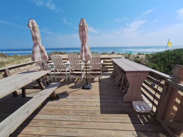 A Carolina Conch oceanfront rental Kitty Hawk NC - photo 7